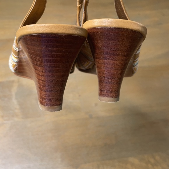 Z Collection Beige Embroidered Peep Toe Slingback Heels - Picture 5 of 8